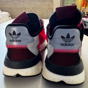 Adidas Boost Night Jogger Men’s size 13 Pink and White